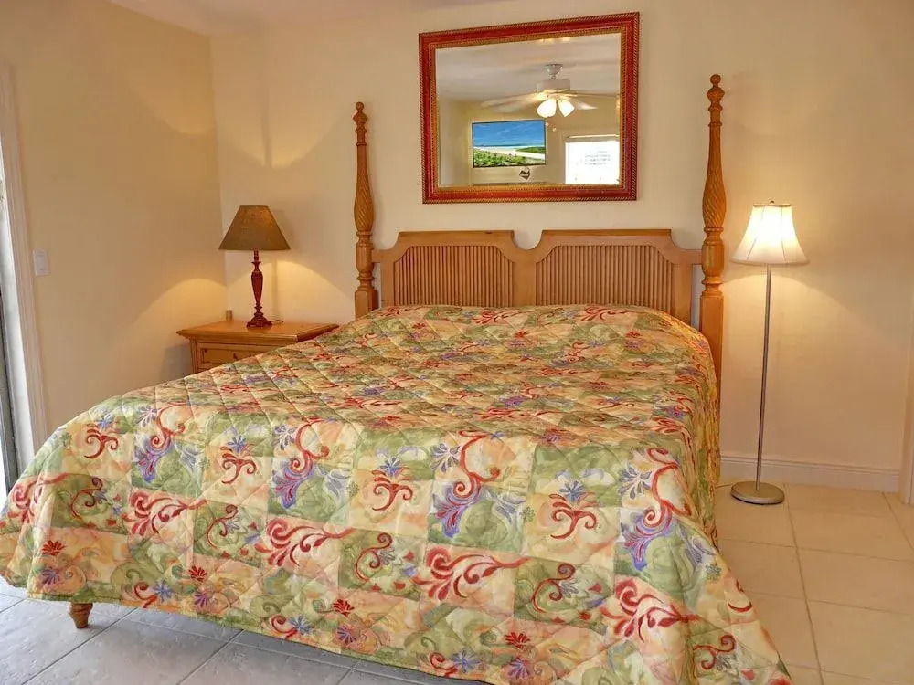 Pet-friendly waterside home with pool/steps to beach