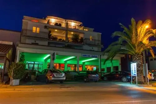 Apartments Barba