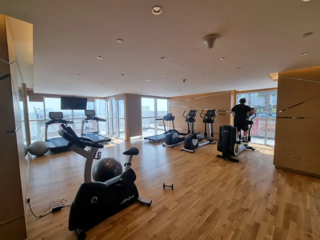 Immaculate 1BR apartment at Carson C