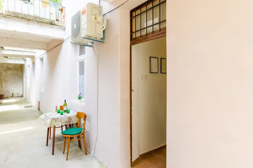 Apartment Lucy