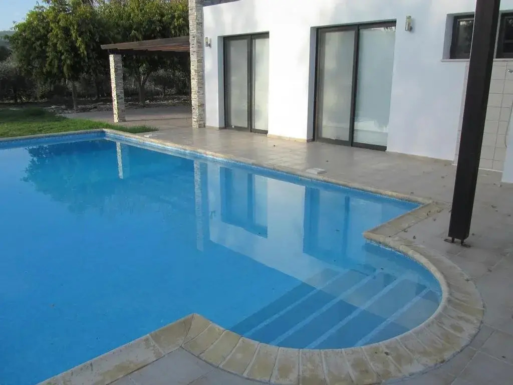 Vineland Cottage Free Wi-fi Big Pool With Walk in Steps