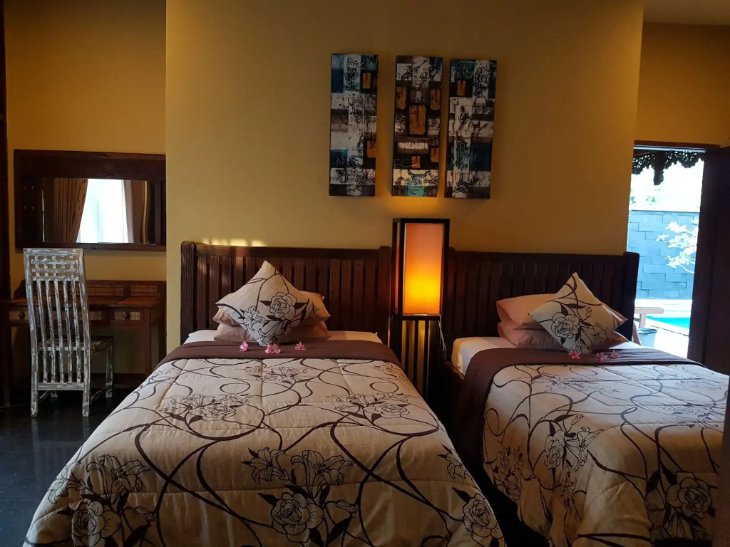 Gili Exotic Villas