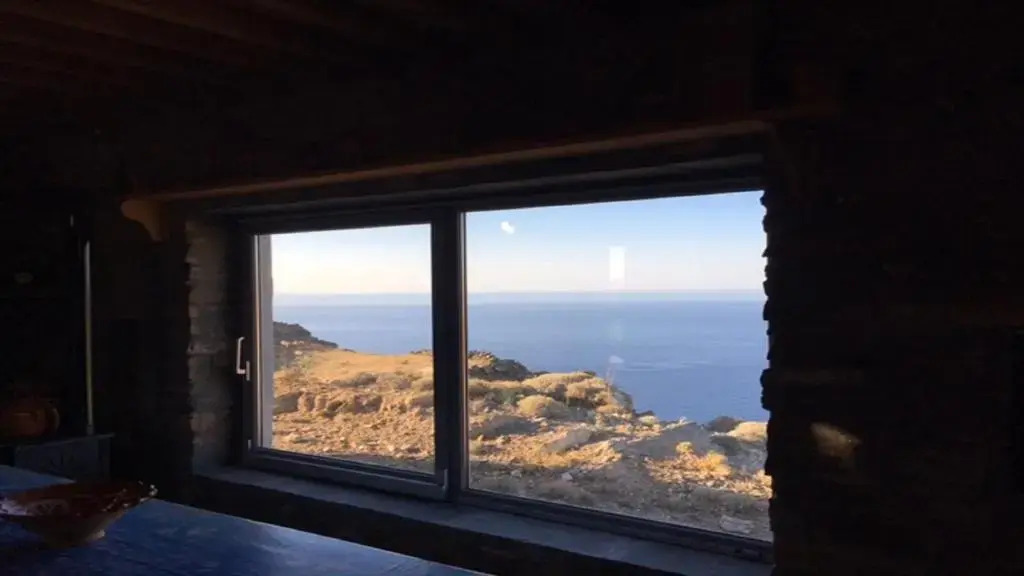 Diavrouxas House in Sifnos