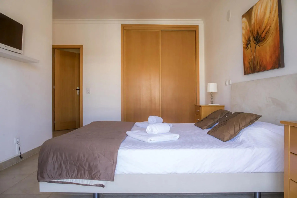 C11 - Quinta das Palmeiras Apartment