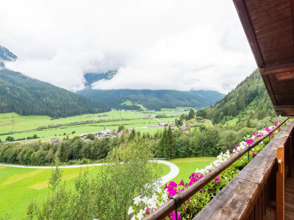 Welcoming apartment in Bramberg with balcony