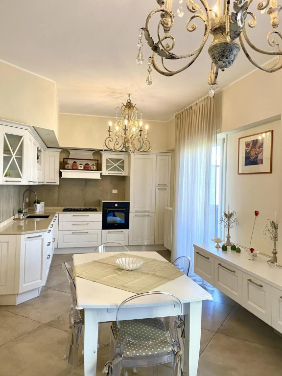 Central Apartment, near the station, ideal for family-La Casetta di Rosilde