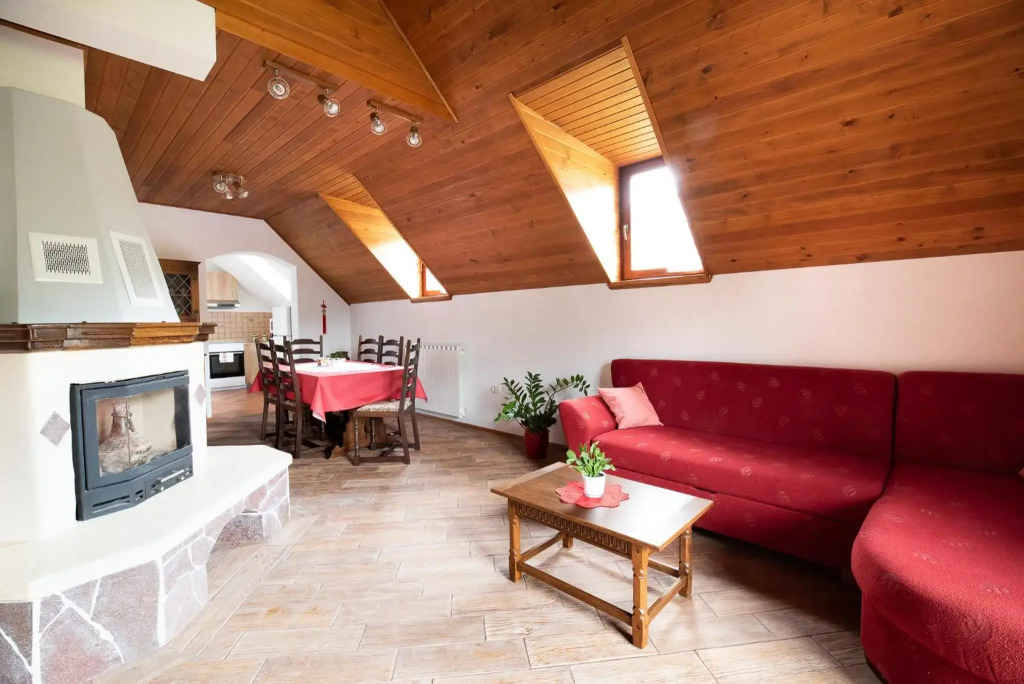 Holiday apartment Pika