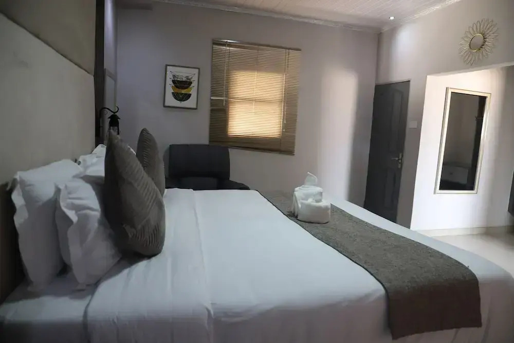 Dikukama Executive Hotel