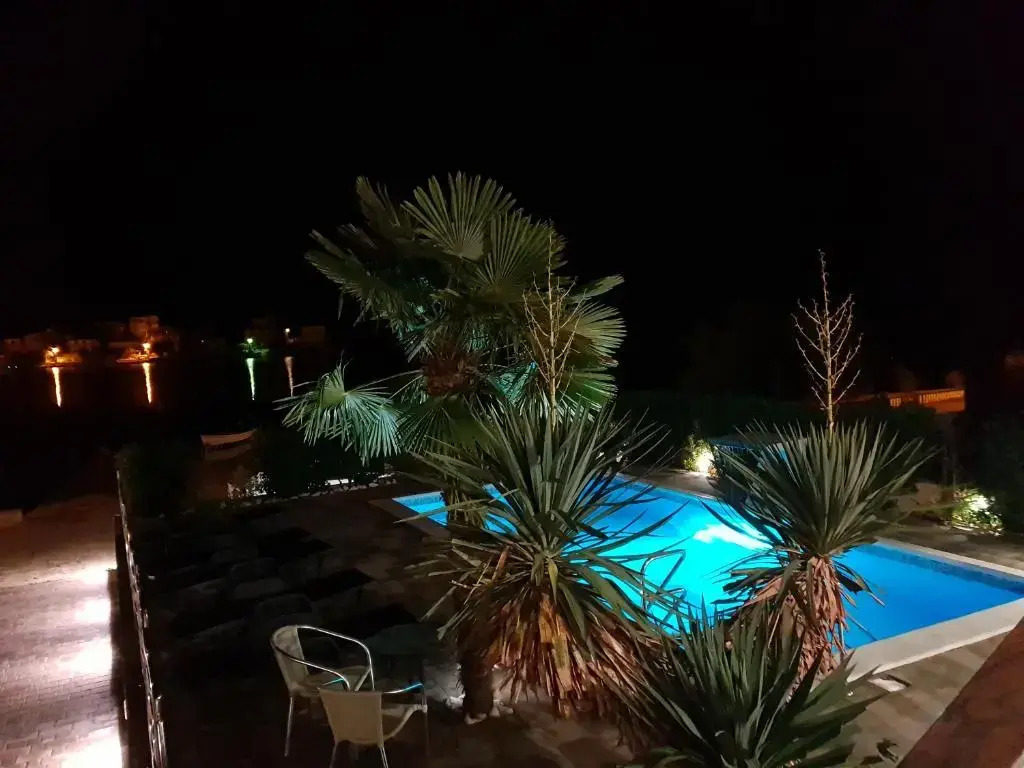 Apartments Danira