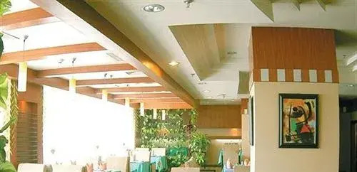 Akesu International Hotel