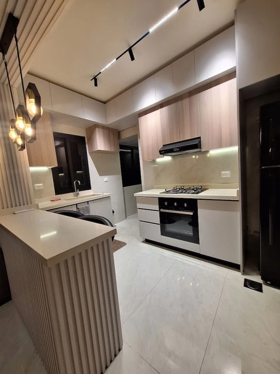 Charming 2-bedroom Apartment in Hamra, Beirut