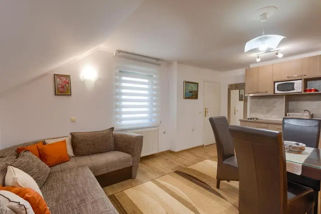 Vila Aleksandra