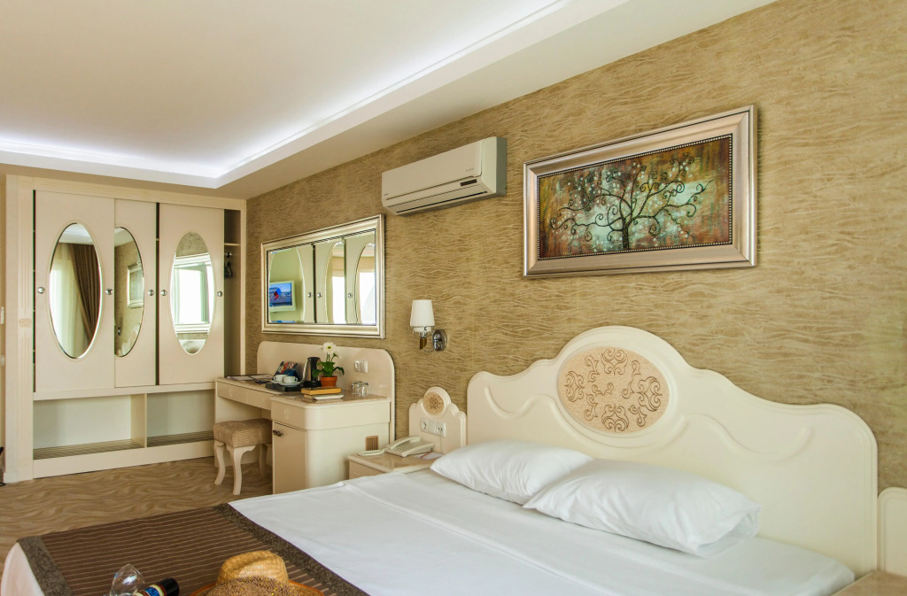 White Gold Hotel & Spa