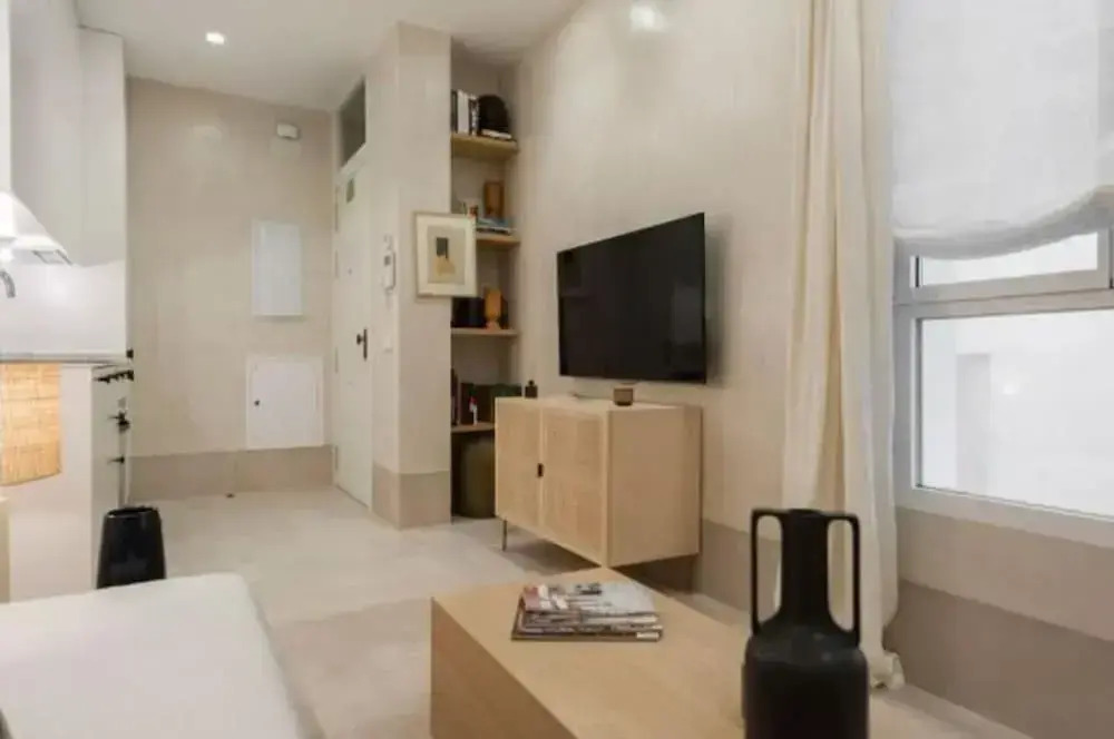 Elegant Neptuno-cortes Apartment for 2 People