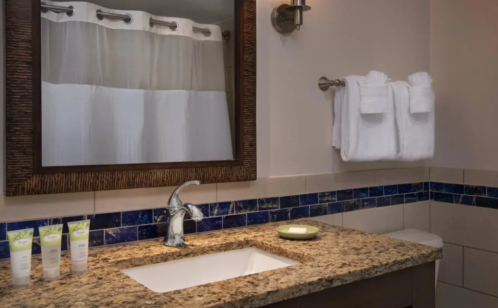 Marriotts Crystal Shores