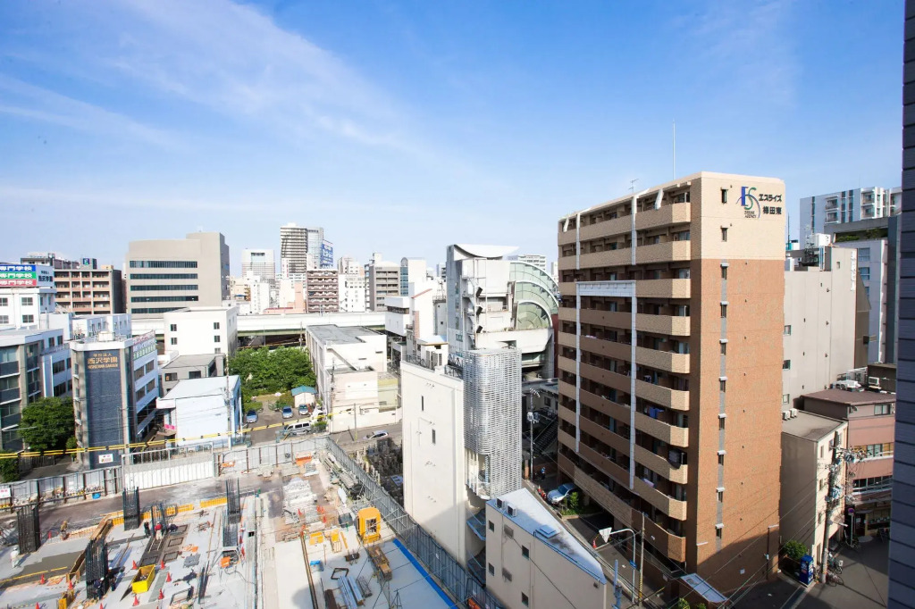 Premias Umeda