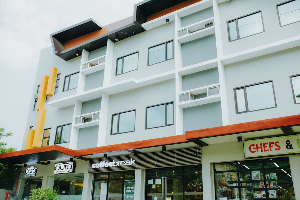 Aura Condotel
