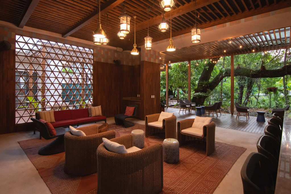 Botanika Osa Peninsula, Curio Collection By Hilton