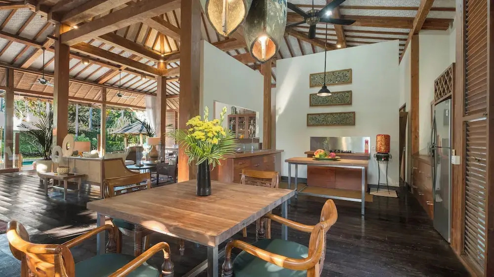 Desa Roro Estate by Villa Finder