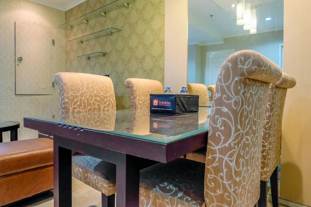 Strategic 2BR Apartment with City View at FX Residence