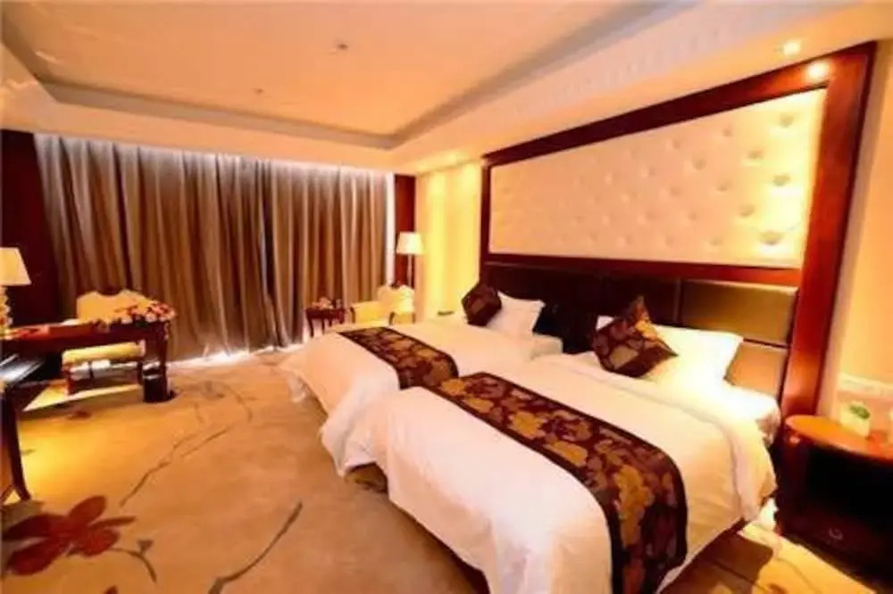 Spring Dream Hotel