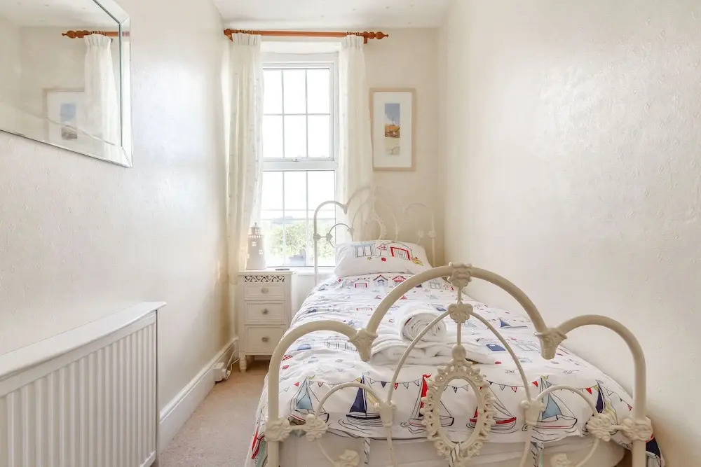 Downlea, Looe