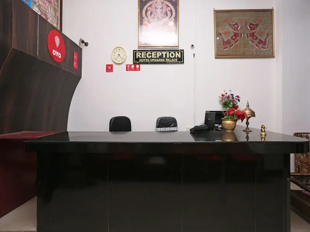 OYO 9562 Hotel Upasana Palace
