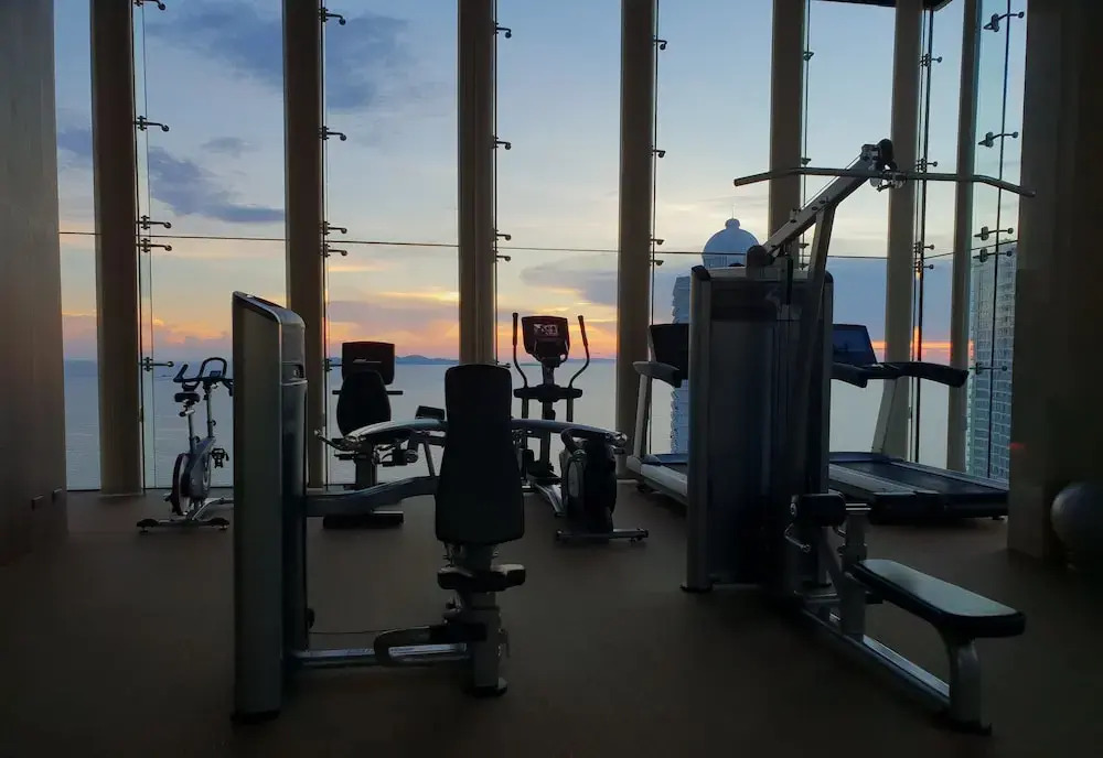 Riviera 1BR Sea View 2605 by Pattaya Holiday