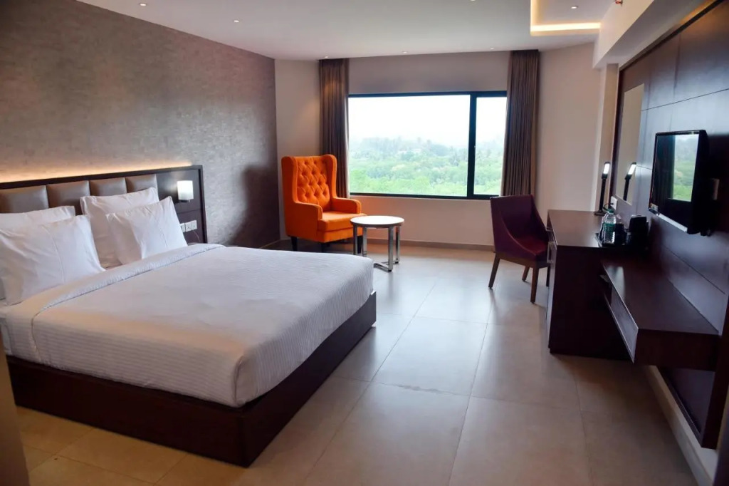 The Pearlview Regency