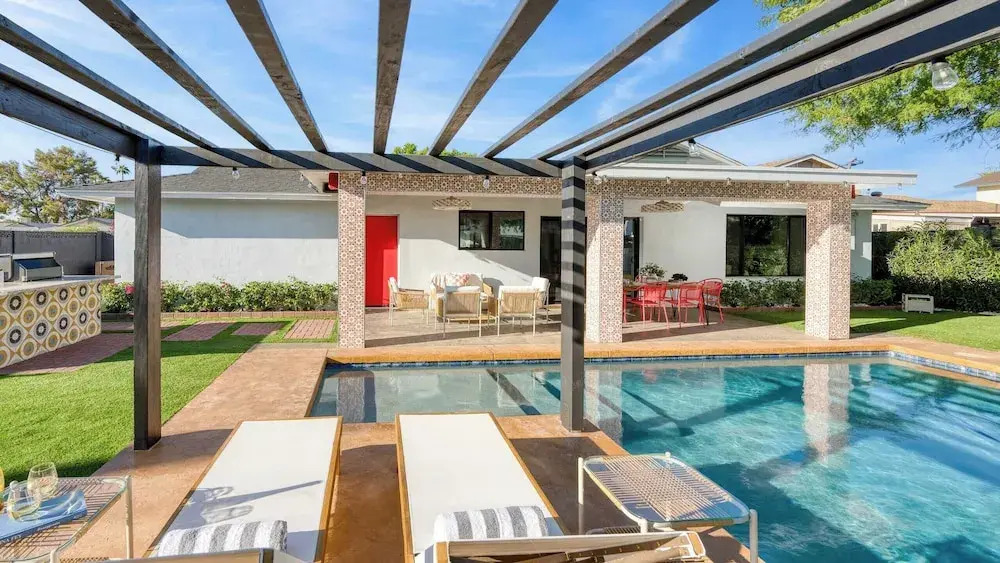 Element by Avantstay Pool, Firepit, Game Room