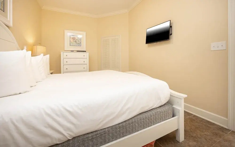 The Oasis 406 Formerly Phoenix West Ii 406 3 Bedroom Condo