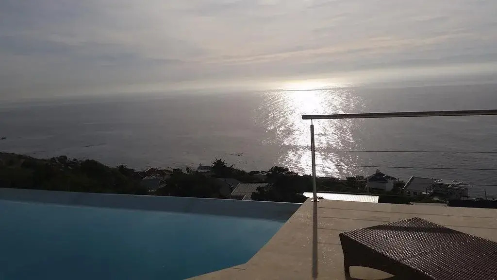 Aqua Terra Boutique Guesthouse - Simons Town, Cape Town