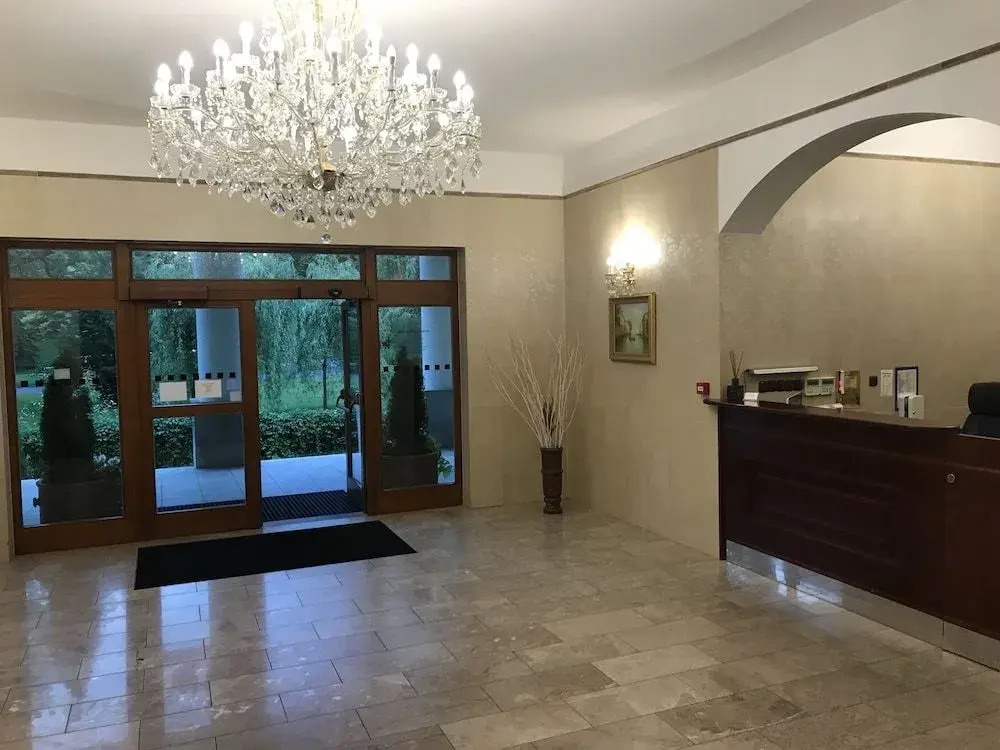Slunecni Lazne Apartments