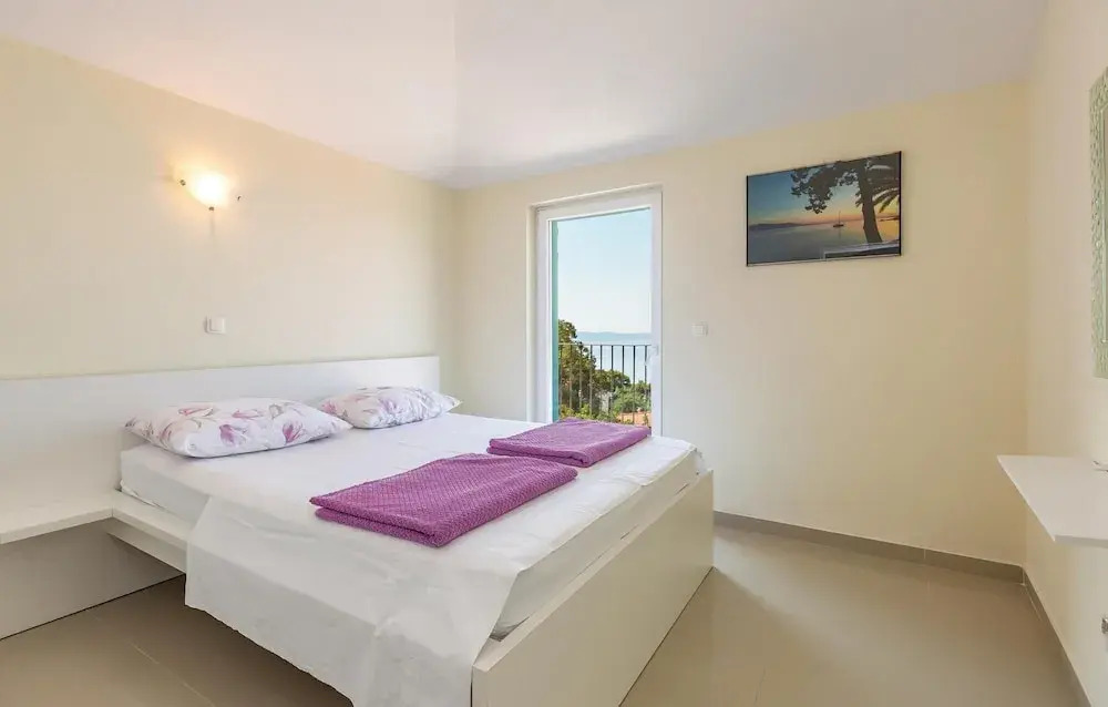 Beautiful Home in Gornji Tucepi With Wifi and 3 Bedrooms