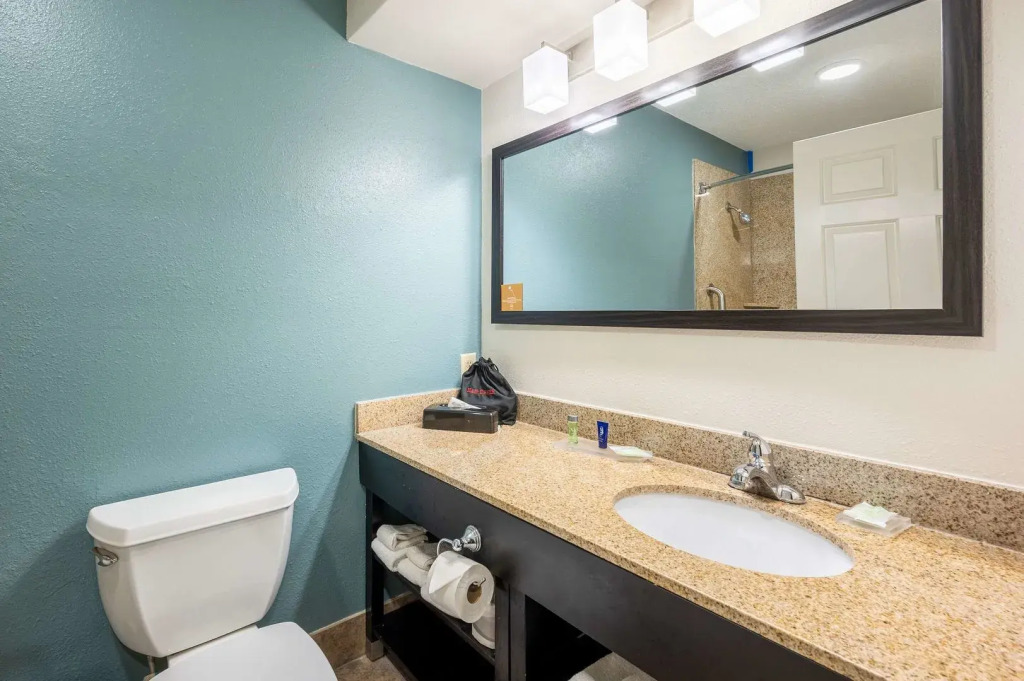 Sleep Inn & Suites