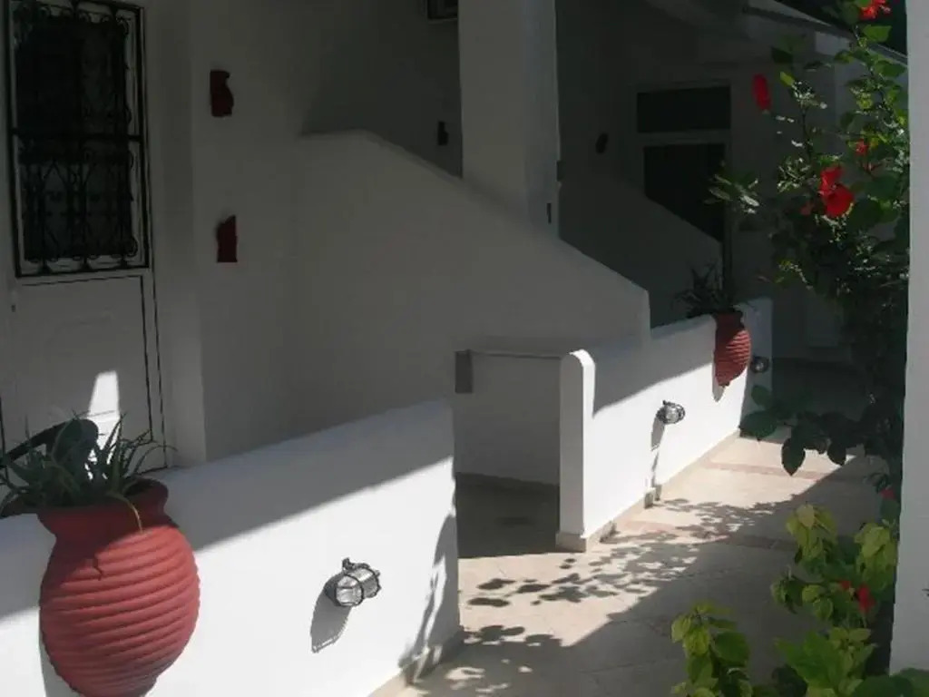 Manto Studios