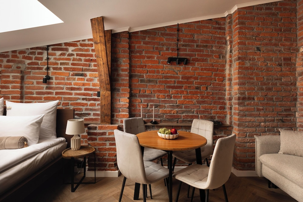 L23 Boutique by Downtown Apartments