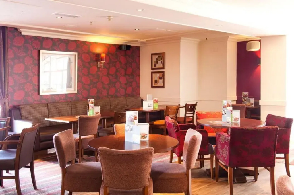 Premier Inn London County Hall