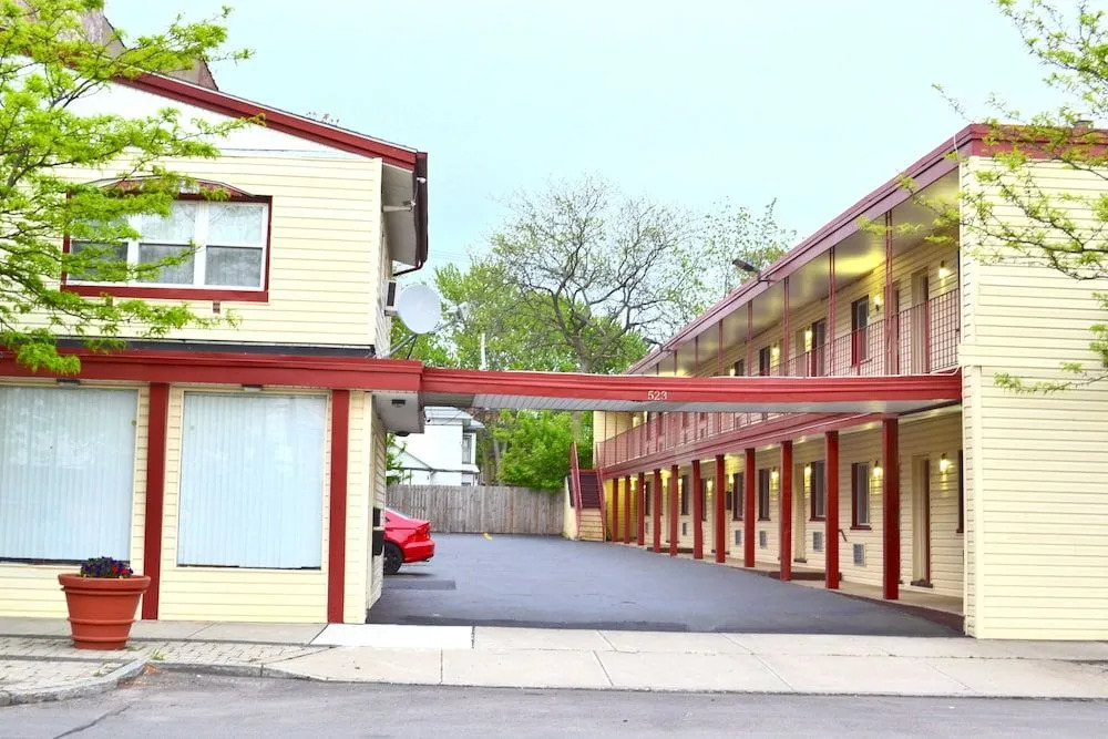 Passport Inn 3rd Street