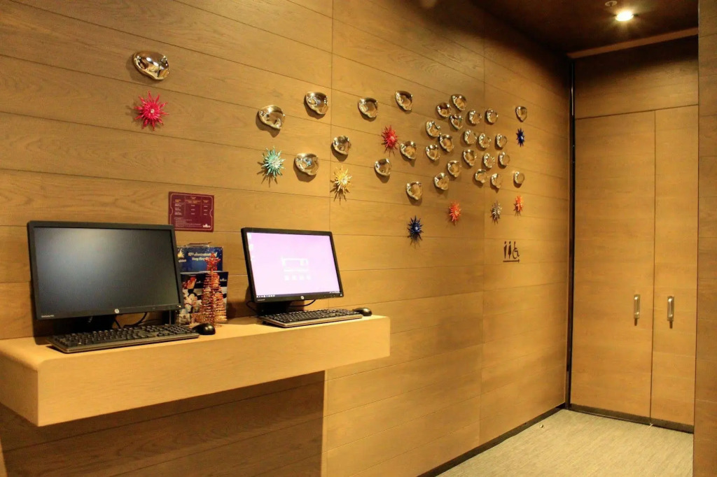 Hotel Ease Mong Kok