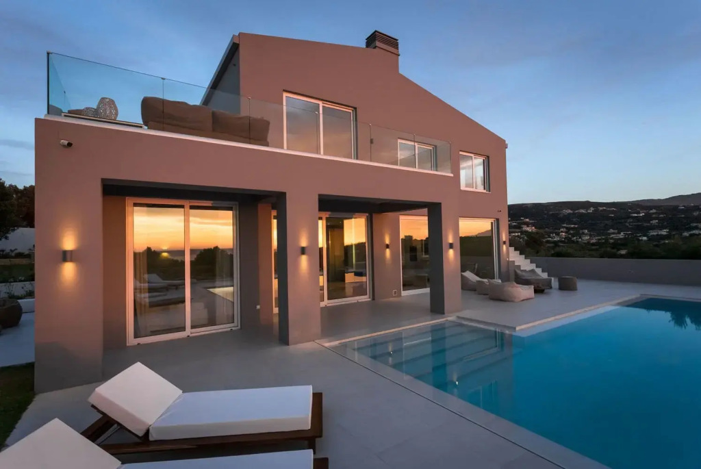 White Grace - A Seductive World of Luxury