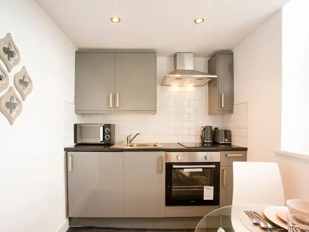 Snug Holiday Home in Bradford With Balcony