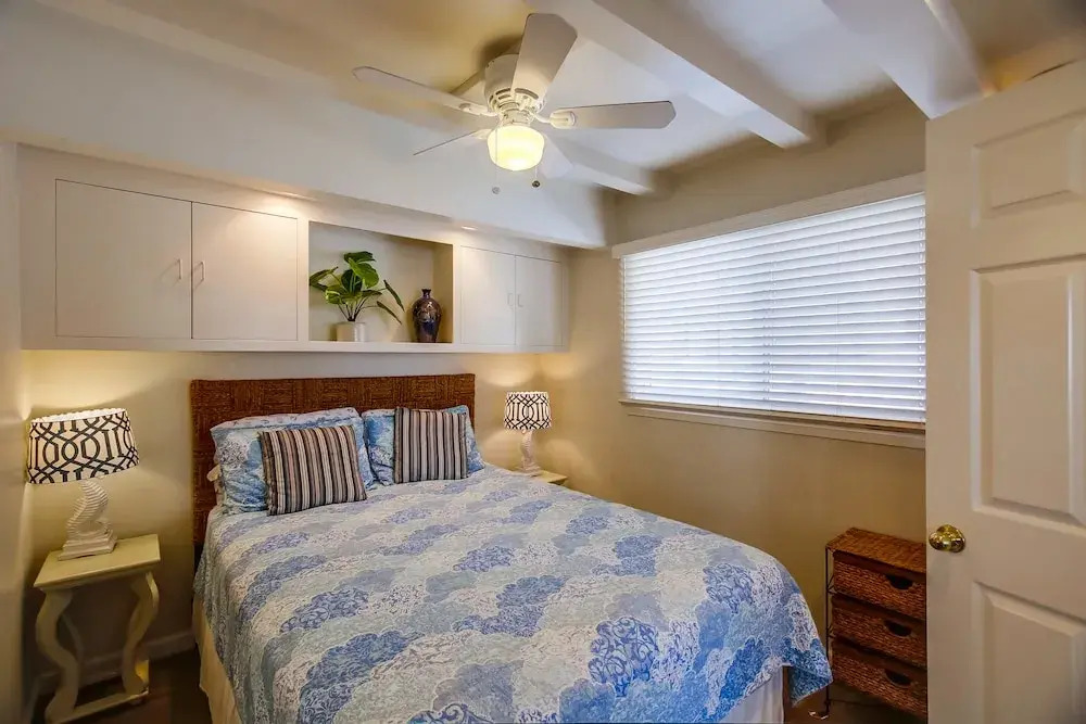 South Shore 4 7 Bedrooms 5 Bathrooms Home
