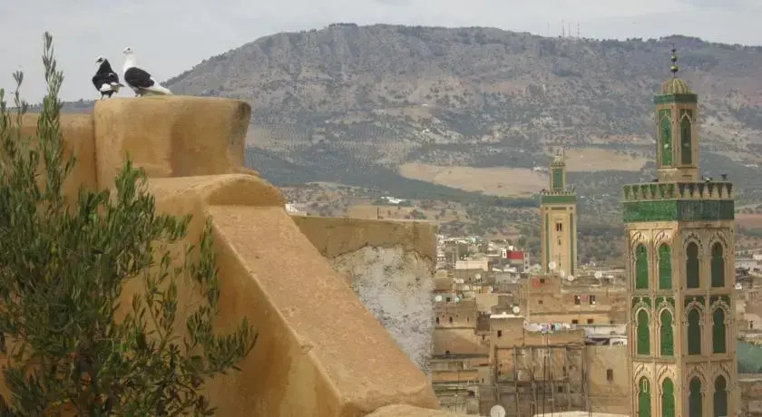 Dar Daheb