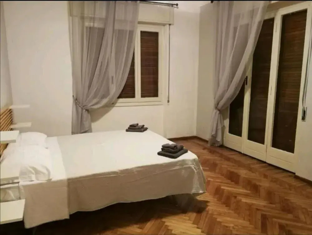 Via zeffiro apartment