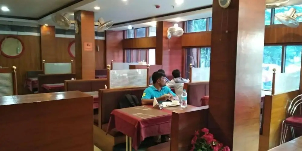 Hotel Raj Palace