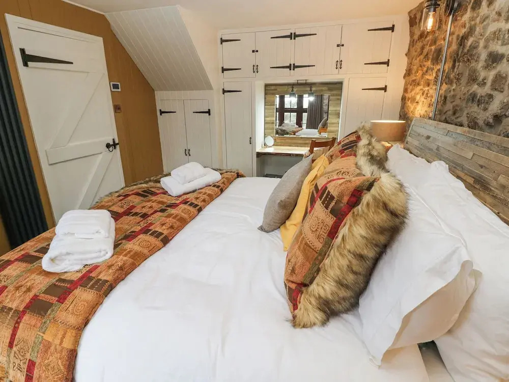 Coach House