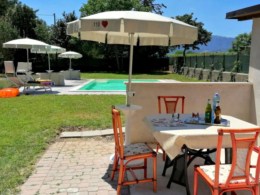 Amazing holiday home in Smyrra with private pool