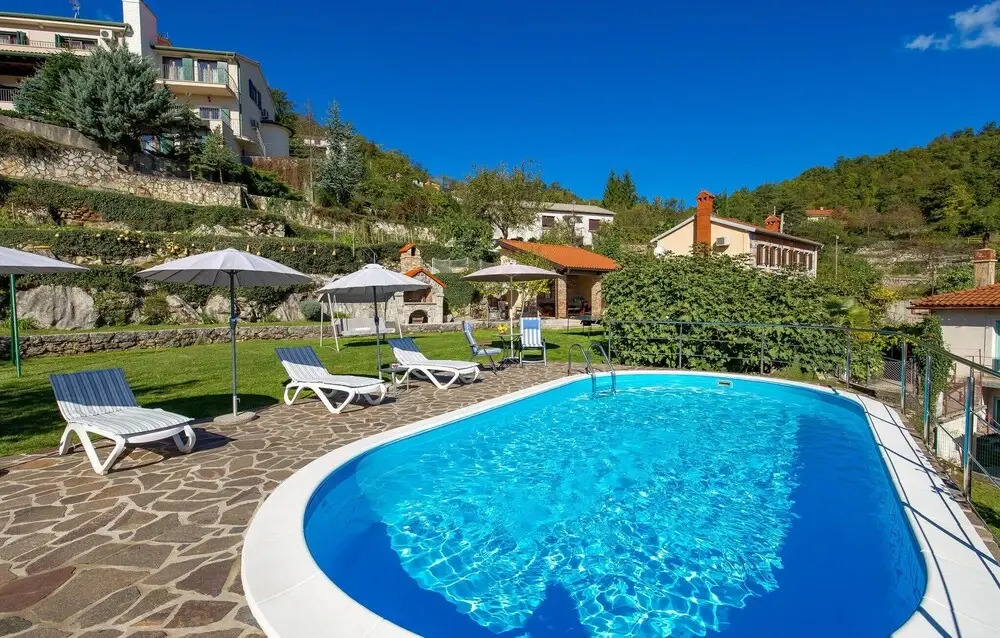 Beautiful Home In Rukavac
