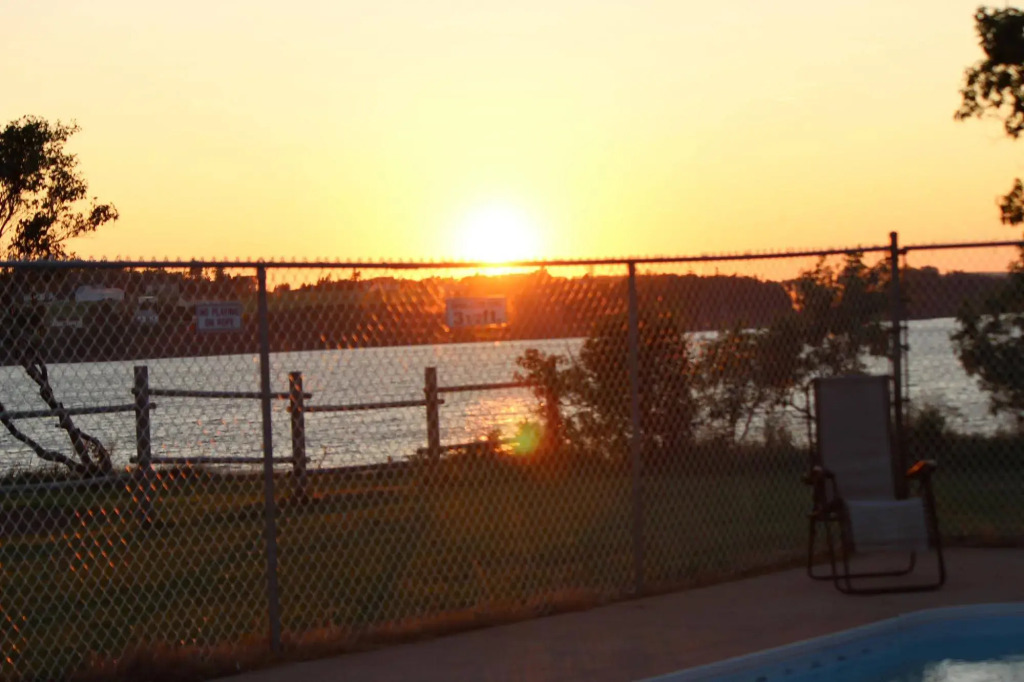 Inn at the Pier